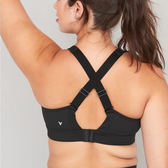 Old navy sports bra, high impact, black, adjustable - Picture 3 of 5